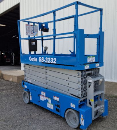 2015 Genie GS3232  For Sale
