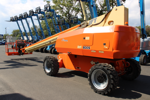 2017 JLG 800S  For Sale