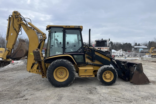 2005 Caterpillar 420DIT  For Sale