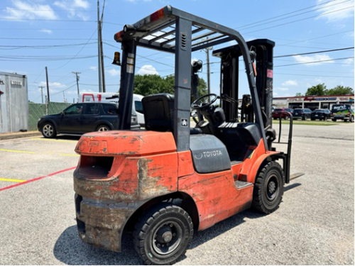 2006 Toyota 7FGU25 Gas For Sale