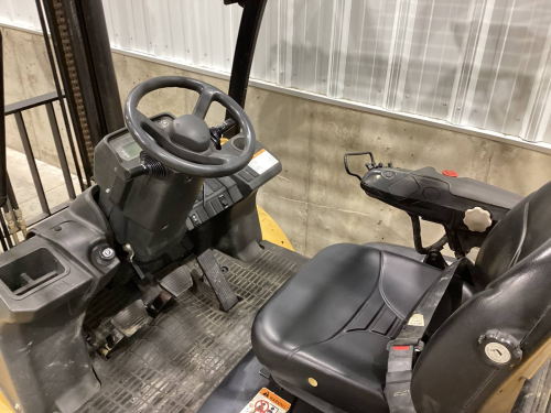 2011 Caterpillar P8000 Propane For Sale 147695_2