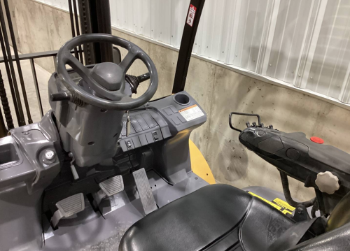 2011 Caterpillar P8000 Propane For Sale 152021_2