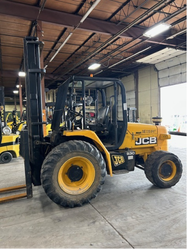 2011 JCB 930  For Sale