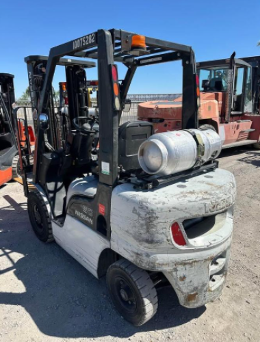 2011 Nissan MP1F2A25LV Gas For Sale