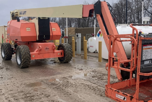 2014 JLG 800AJ  For Sale