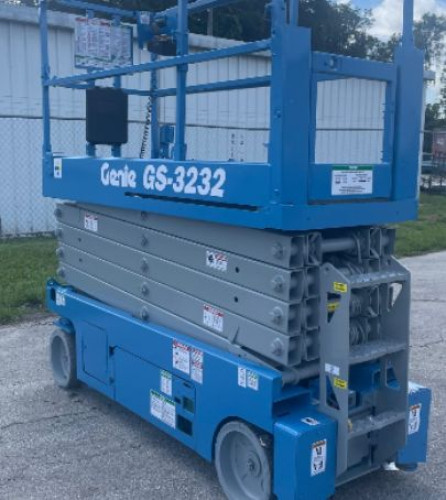 2015 Genie GS3232  For Sale
