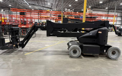 2015 JLG E450AJ  For Sale