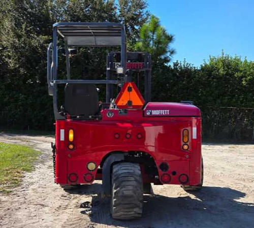 2015 Moffett M8 55.4 Diesel For Sale 149511_2