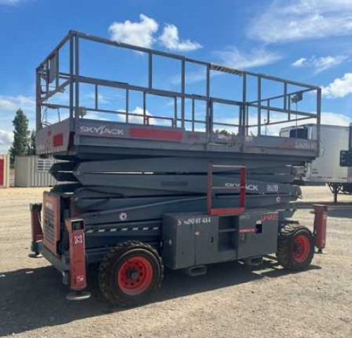 2016 SkyJack SJ9250 Diesel For Sale 149717_2
