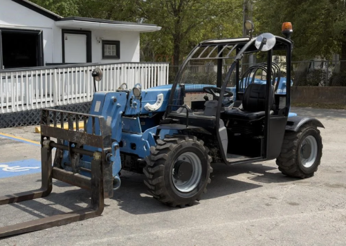 2017 Genie GTH-5519  For Sale