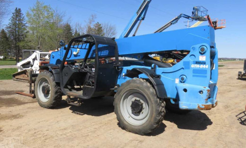 2017 Genie GTH-844  For Sale