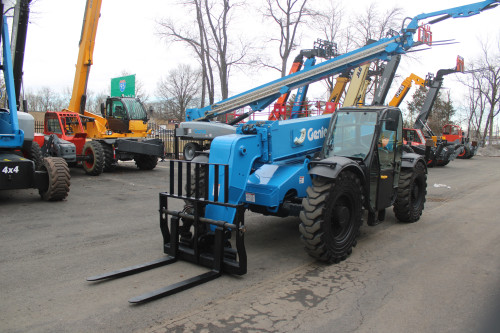 2017 Genie GTH-844  For Sale