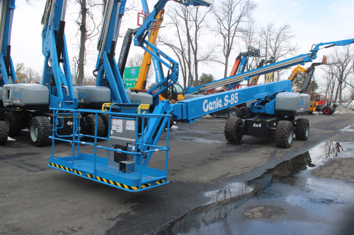 2017 Genie S85  For Sale