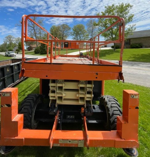 2017 JLG 330LRT Diesel For Sale 152798_2