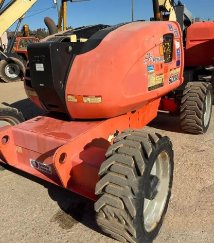 2017 JLG 600AJ  For Sale
