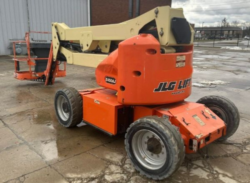 2017 JLG E450AJ  For Sale