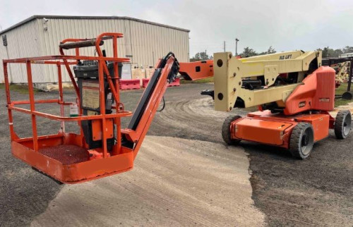 2017 JLG E450AJ  For Sale