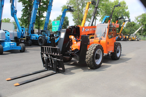 2017 Skytrak 10054  For Sale