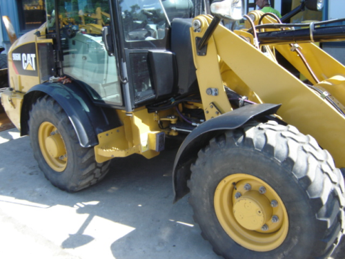 2018 Caterpillar 908M Diesel For Sale