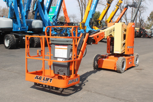 2018 JLG E300AJP  For Sale