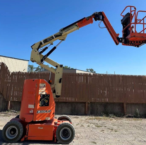 2018 JLG E300AJP  For Sale