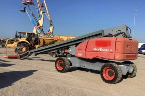 2018 SkyJack SJ86T Diesel For Sale 149633_2