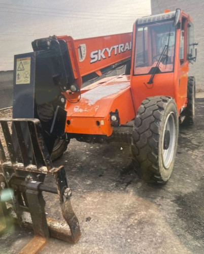 2018 Skytrak 6042  For Sale