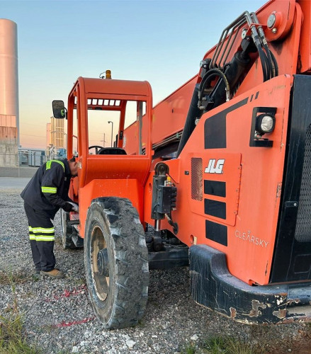 2018 Skytrak 8042 Diesel For Sale