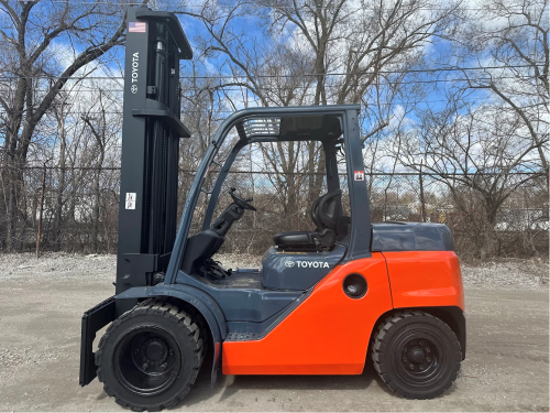 2018 Toyota 8FD40U  For Sale