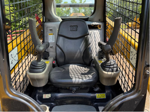 2019 Caterpillar 242D Diesel For Sale 152125_2