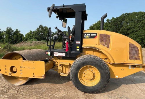 2019 Caterpillar CS44B Diesel For Sale