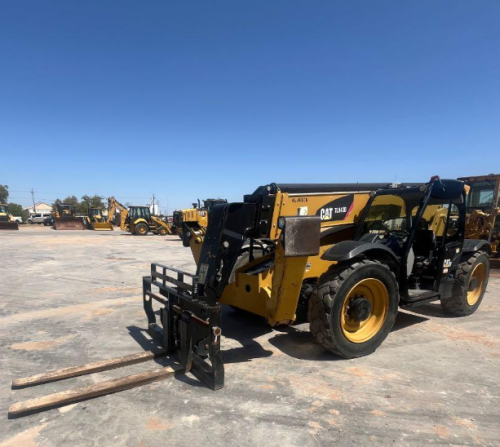 2019 Caterpillar TL943D  For Sale