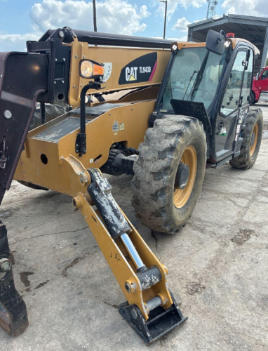 2019 Caterpillar TL943D  For Sale