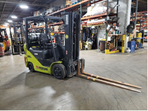 2019 Clark S25CL  For Sale