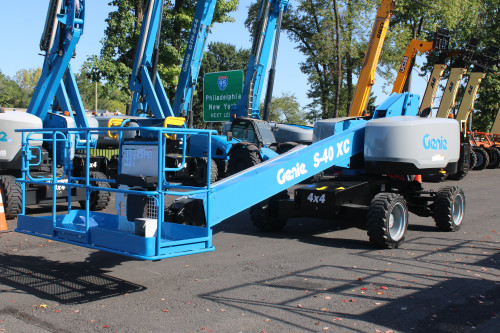 2019 Genie S40XC  For Sale