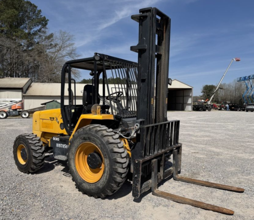 2019 JCB 930  For Sale