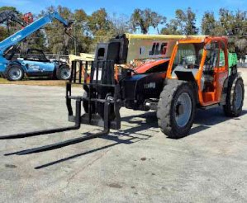 2019 JLG 742  For Sale