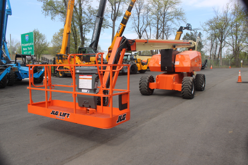 2019 JLG 800AJ  For Sale