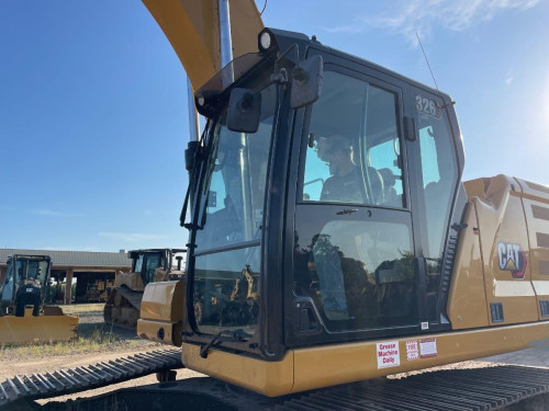 2022 Caterpillar 326 Diesel For Sale 148680_3