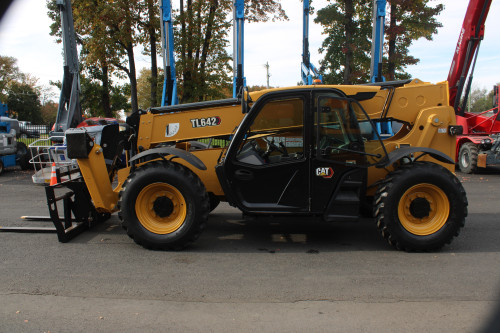 2022 Caterpillar TL642 Diesel For Sale 152863_2