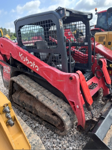 2022 Kubota SVL75-2  For Sale