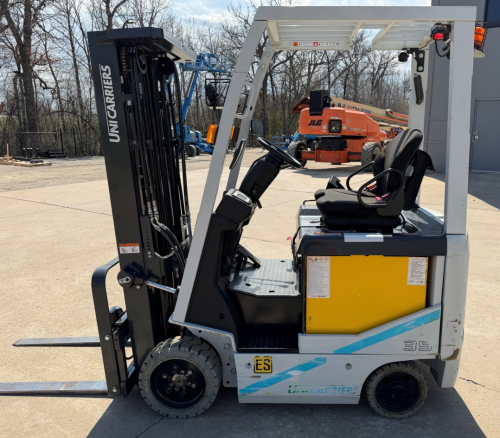2022 UniCarriers BXC35N  For Sale