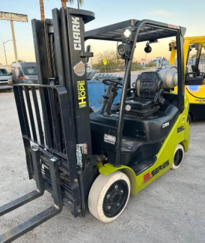 2023 Clark S25C Gas For Sale