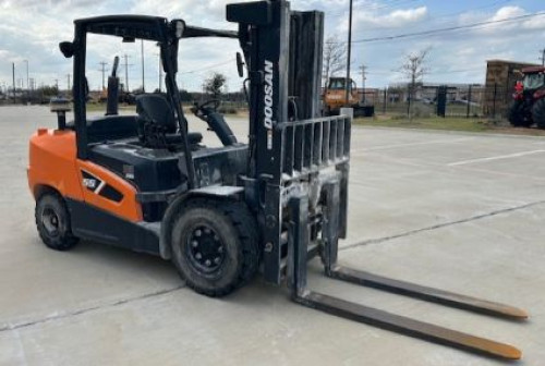 2023 Doosan D55C-9  For Sale