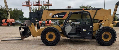 2018 Caterpillar TL1055D  For Sale