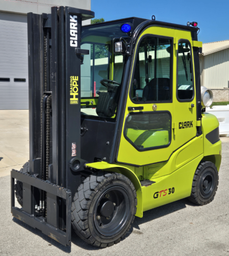 2023 Clark GTS30  For Sale