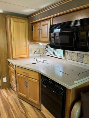 2005 Fleetwood Expedition 34M Diesel For Sale 150979_8