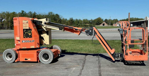 2016 JLG E300AJP  For Sale