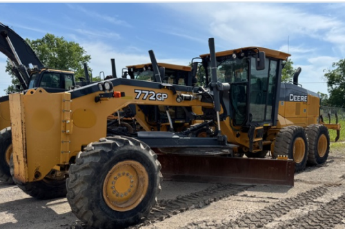 2015 John Deere 772GP Diesel For Sale
