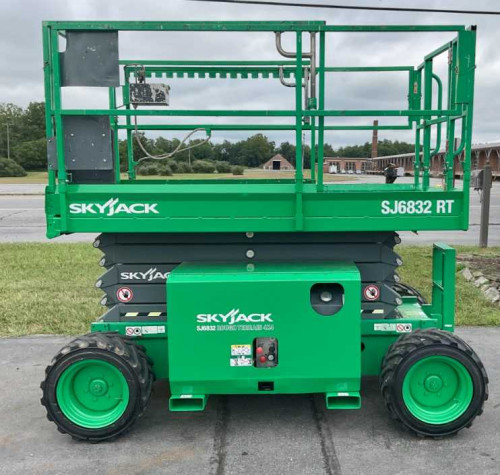 2016 SkyJack SJ6832RT Diesel For Sale